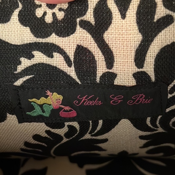 Keeks & Brie Navy Blue with Bright Pink Ribbon Handbag Satchel - Picture 6 of 11